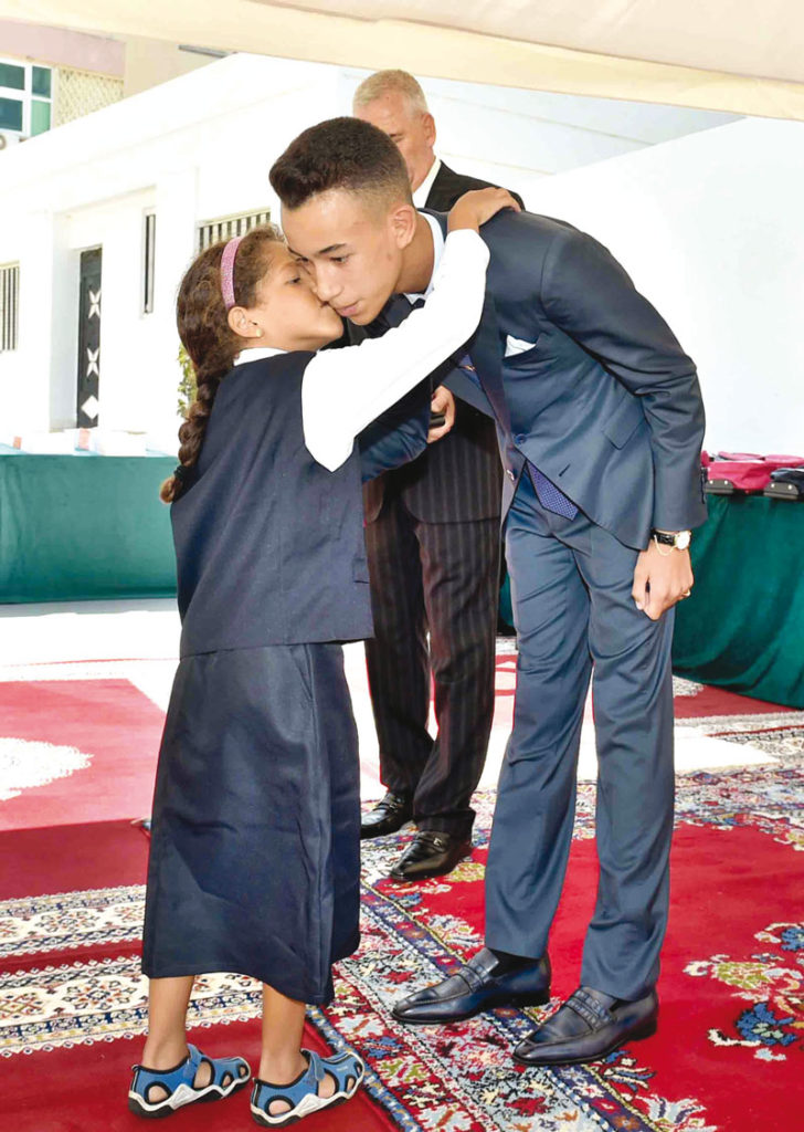 SAR le Prince Héritier Moulay El Hassan donne à Rabat le coup d'envoi officiel de la rentrée scolaire 2017-2018.