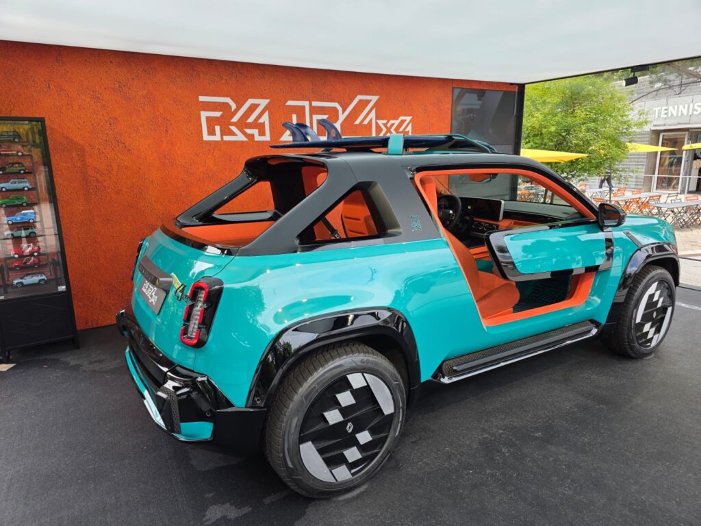 Renault Roland Garros E Tech electric
